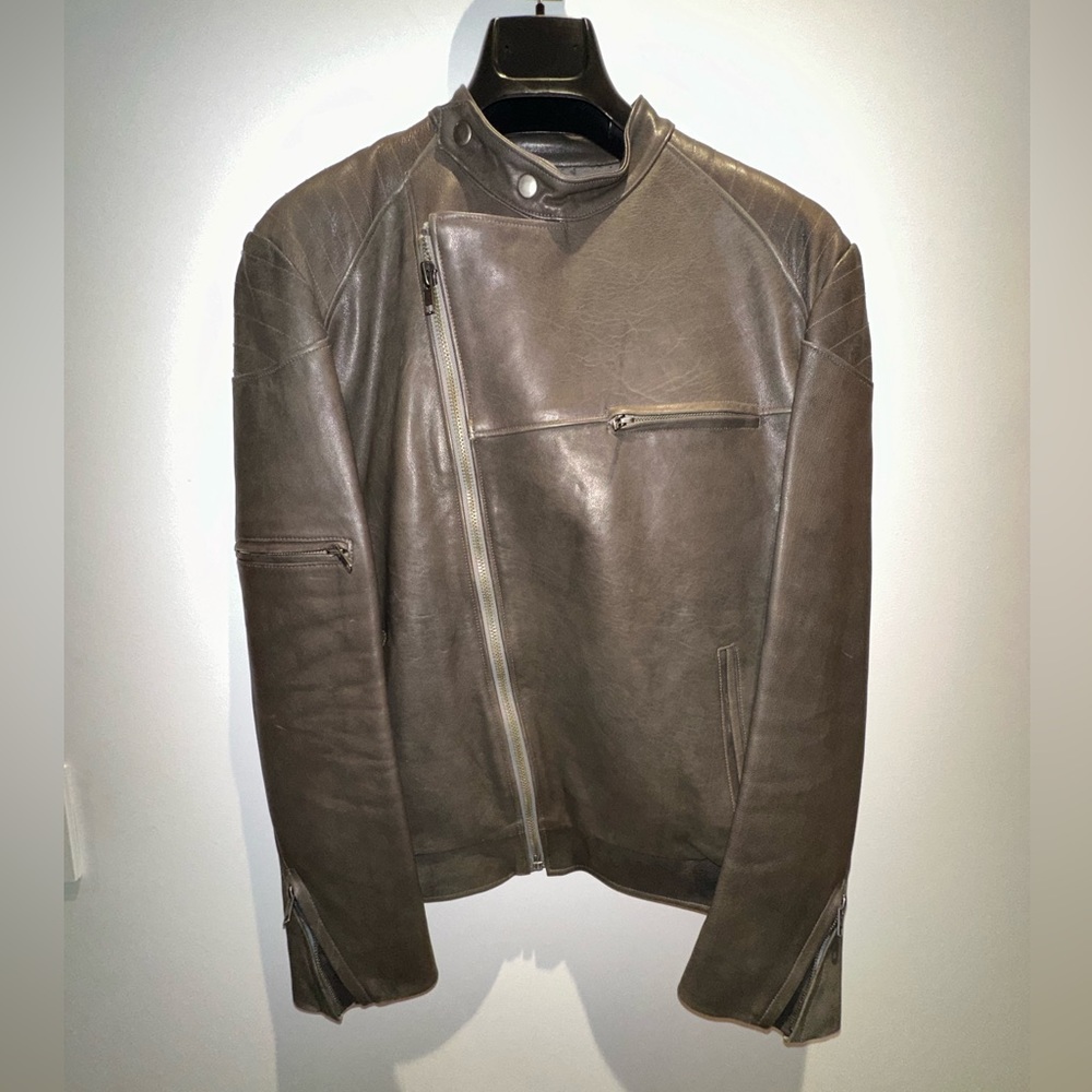 Lova Grey Leather Motorcycle Jacket - Size Medium